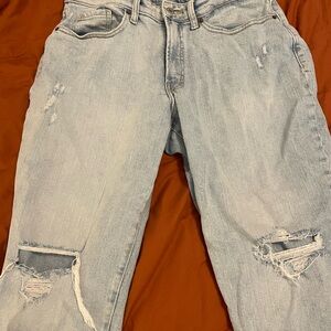 Old navy ripped mom jeans